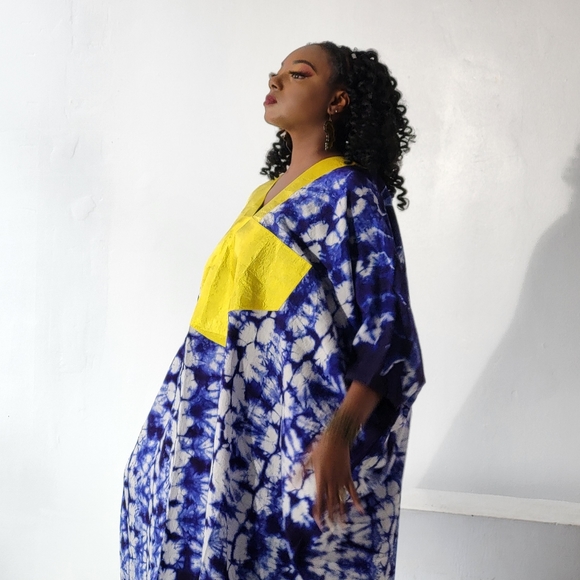 African Boubou One Size Fits All - Picture 2 of 9